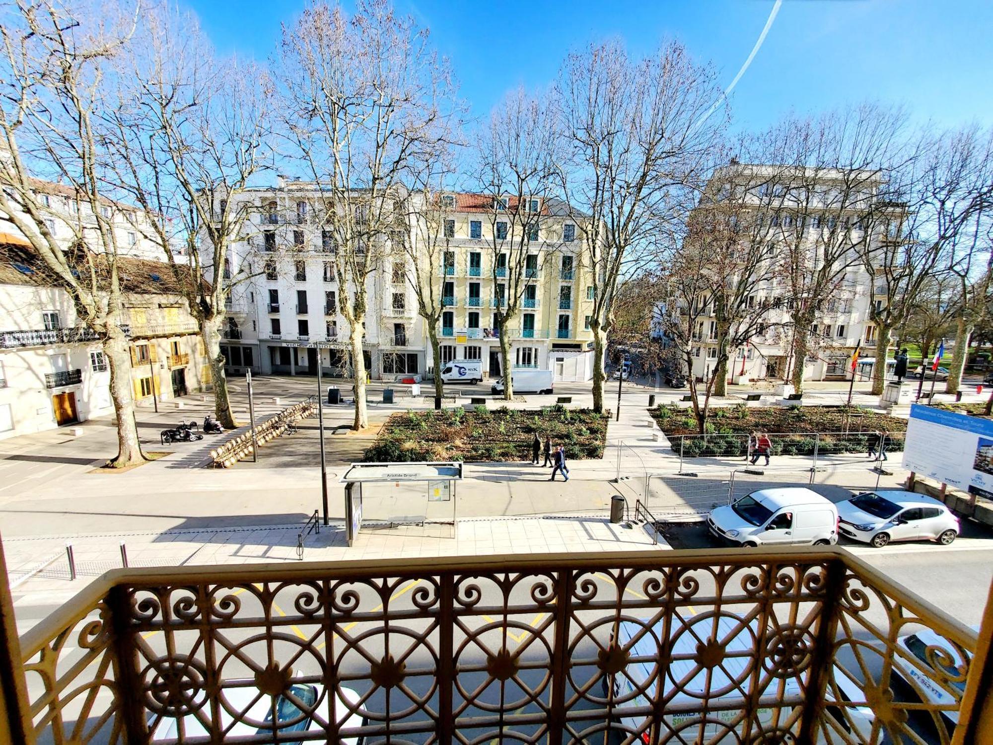 Logis Hotel Belle Etoile Vichy Buitenkant foto